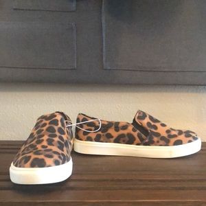 A New Day Leopard Print Slip On sz 6.5W